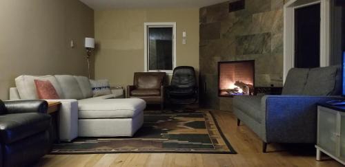 Hunter House | Hunter Mt Amazing Views Catskills! 5 Bedrooms! Best Choice!
