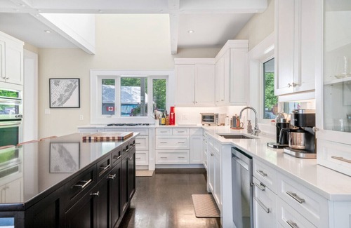 Washago House | Hunter's Bay Lake House, Kahshe Lake