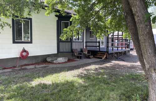 Forsyth House | Hunter’s Den & Beyond