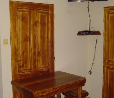 Sturovo House | Hunter