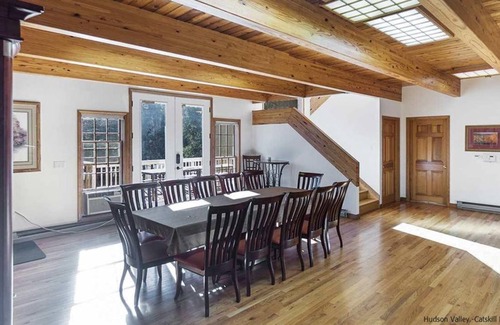 Hunter House | Hunter/Windham Paradise