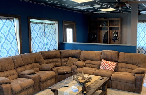Bedford House | Hunters Getaway
