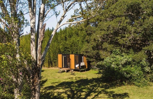 Huntingdon House | Huntingdon House by Tiny Away