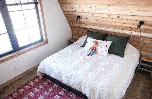 Huntsville Ski Chalet | Huntsville Cider House A-Frame