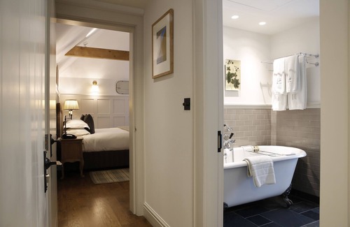 Maidenhead Hotel | Hurley House Hotel