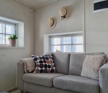 Rauma Apartment | Hurmaava ullakkoasunto Vanhan Rauman laidalla