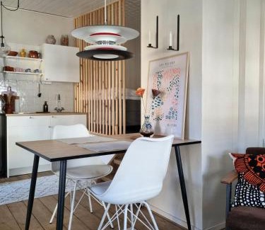 Rauma Apartment | Hurmaava ullakkoasunto Vanhan Rauman laidalla