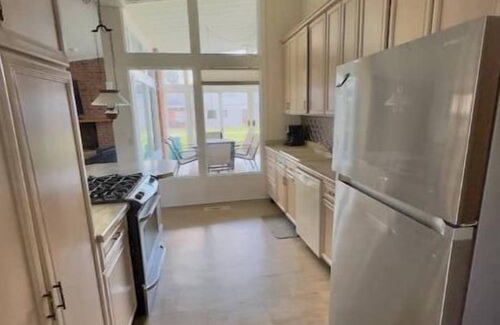 Mitiwanga House | Huron Beach House on Lake Erie