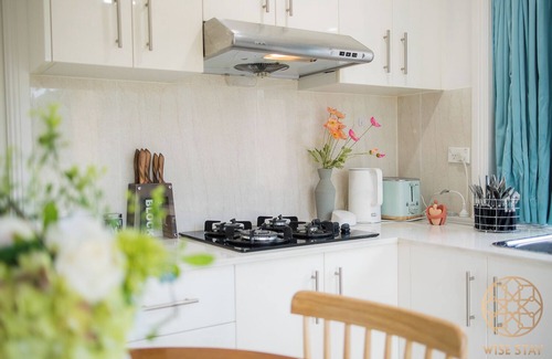 Hurstville Apartment | Hurstville 2Br Granny flat near Shopping & Train