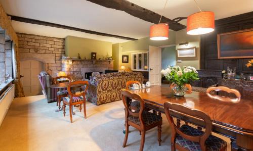 Worsthorne House | Hurstwood Hall