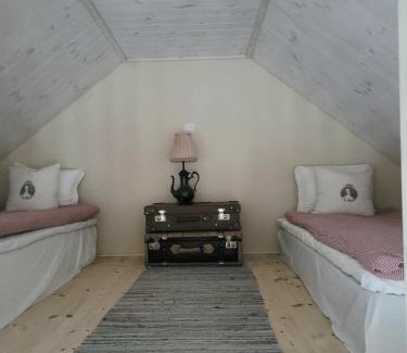 Sjorup House | Hus i mysig by nära havet