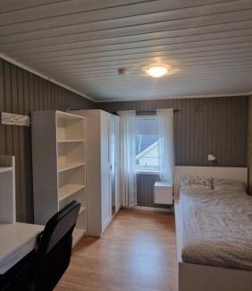 Vadso House | Hus med 3 soverom i Vadsø 220m2
