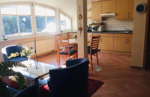 Mariendorf Apartment | Hus Sünnschien Mariendorf