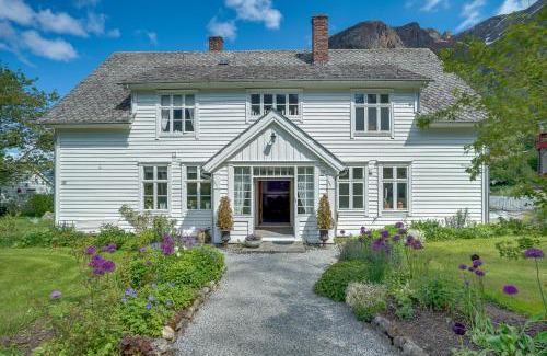 Kinsarvik House | Huse Gjestegard