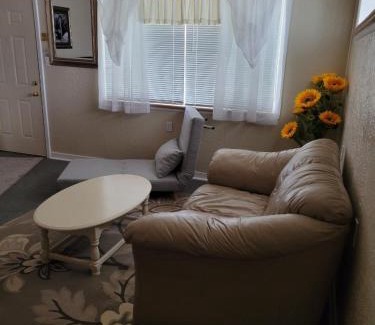 North Platte Hotel | Husker Inn
