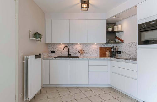 Knokke Apartment | Huswell - Apartment for 6 person in Knokke with parking
