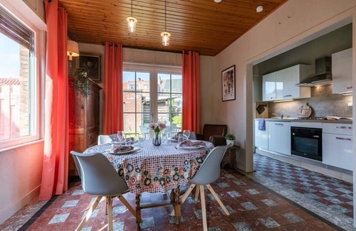 Sint-Pieters House | Huswell - Charming house with terrace
