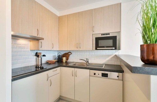 Raversijde Apartment | Huswell - Cosy apartment with amazing beach view