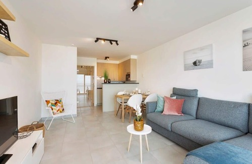 Raversijde Apartment | Huswell - Cosy apartment with amazing beach view