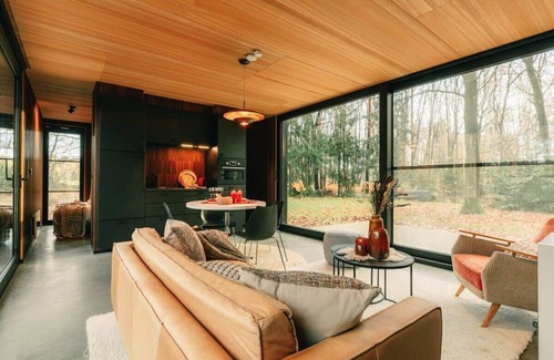 Stekene Cabin | Huswell - Cozy Forest Cabinet with Private Hot Tub