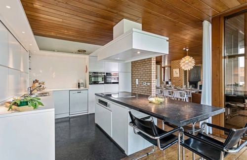 Stene House | Huswell - Modernist design house with garden near the beach