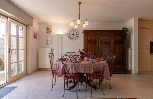 De Haan Villa | Huswell - Nice holiday home in a quiet area in De Haan