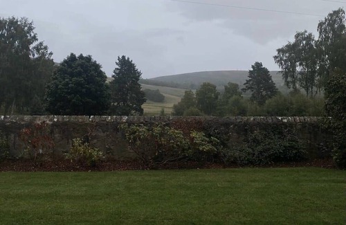 Ballater House | Huswell - Oldschool - Exclusive house surrounded by a dyke