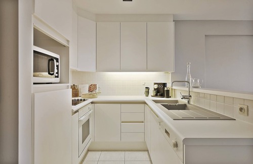 Heist Apartment | Huswell - Stunning Sea-View Apartment