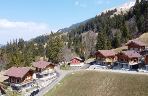 Nuegg Cottage | Hut magic in the Bernese OberlandnSpringenboden/Diemtigtal