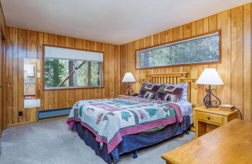 Yosemite West House | Hutchings Cabin & Apt.