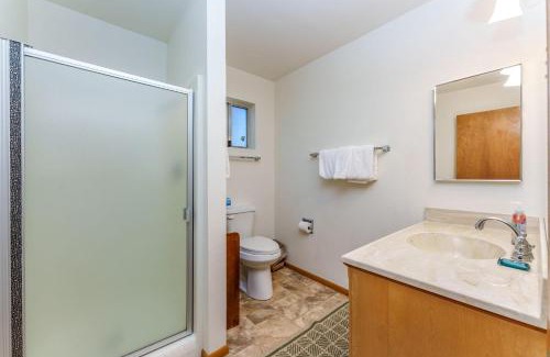 Yosemite West House | Hutchings Cabin & Apt.