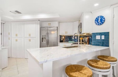 Fort Pierce Shores Apartment | Hutchinson Island Beach Condo