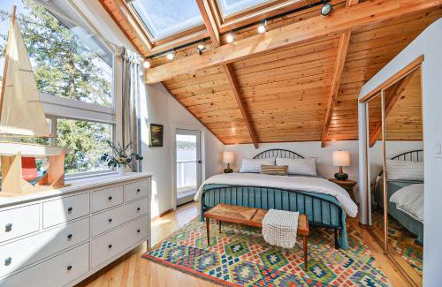Newman Lake House | Huvila Haven Lake Front Home with Dock and Hot Tub