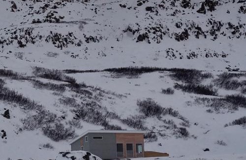 Holmavik House | Hvammur 10 with private hot tub