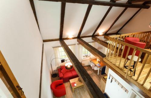 Welt Apartment | HW App 6