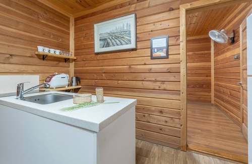Hwacheon House | Hwacheon Parprika Yellow Pension