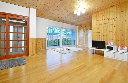 Hwacheon House | Hwacheon Turkey Valley