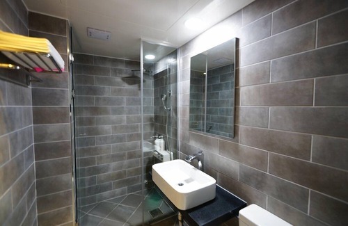 Jeonju Hotel | Hwangsil Tourist Hotel