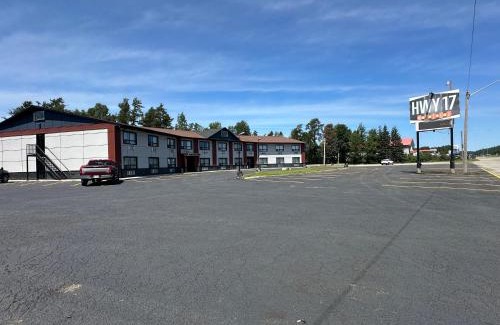 Algoma District Hotel | HWY 17 Hotel