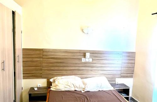Ouidah Villa | Hyacinthe