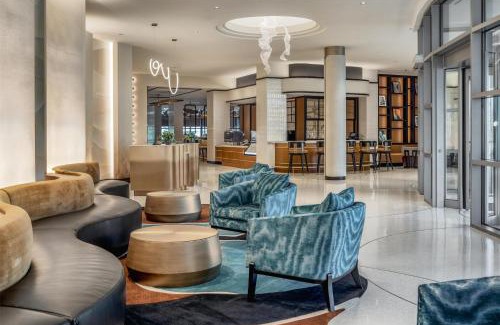 Rosemont Hotel | Hyatt Centric Chicago Ohare