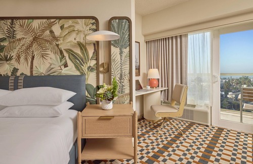 Ocean Park Hotel | Hyatt Centric Delfina Santa Monica