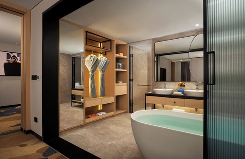 Bengaluru Hotel | Hyatt Centric Hebbal Bengaluru