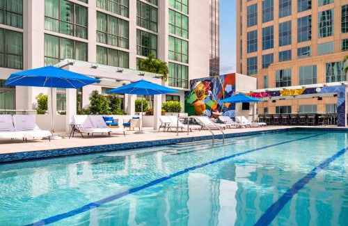 Riverwalk Fort Lauderdale Hotel | Hyatt Centric Las Olas Fort Lauderdale