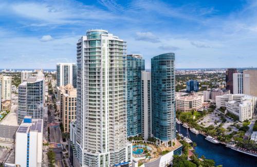 Riverwalk Fort Lauderdale Hotel | Hyatt Centric Las Olas Fort Lauderdale