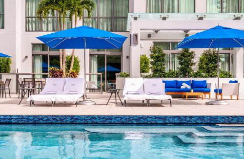 Riverwalk Fort Lauderdale Hotel | Hyatt Centric Las Olas Fort Lauderdale