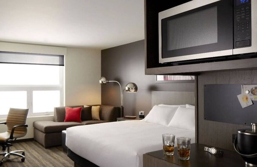 Lake Orion Hotel | Hyatt House Auburn Hills Detroit