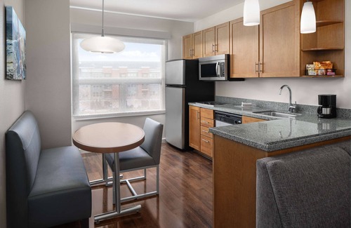 Broomfield Hotel | HYATT house Boulder/Broomfield