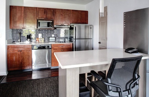 Branchburg Hotel | HYATT house Branchburg/Bridgewater