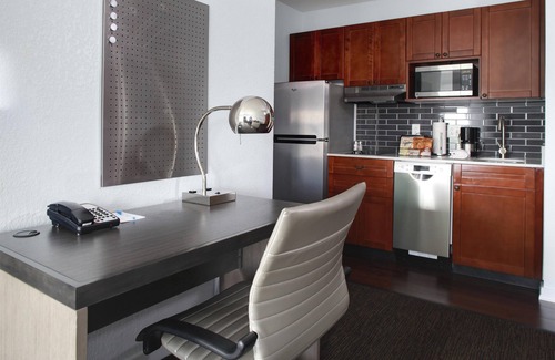 Branchburg Hotel | HYATT house Branchburg/Bridgewater